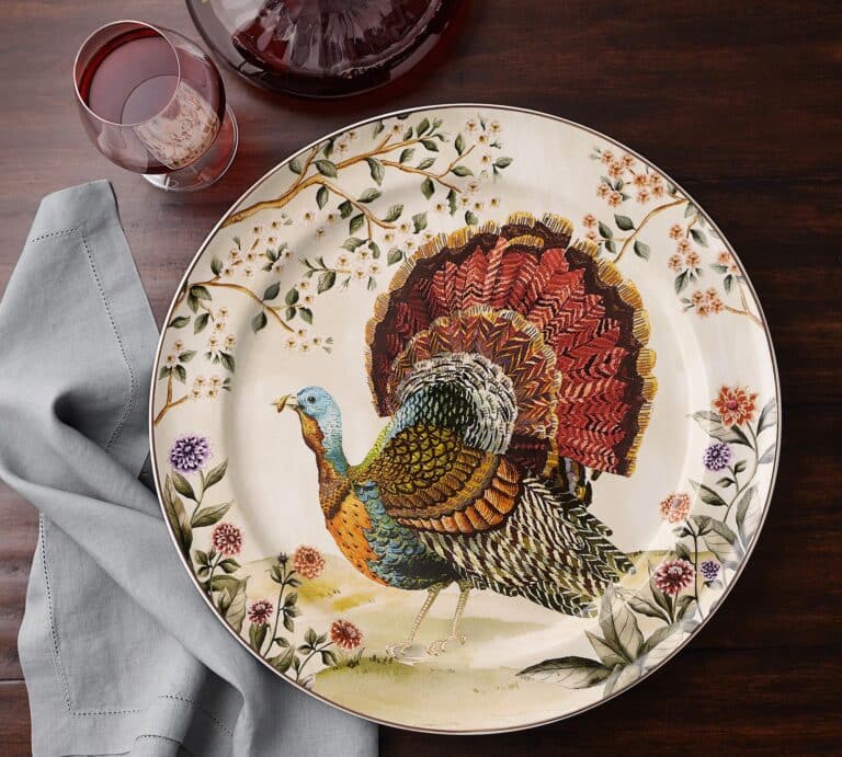 PB Holiday Dinnerware